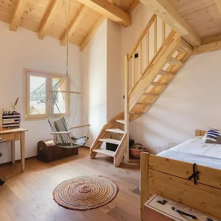 Benoit - Modern 8 Pax Free Parking Mountain View - By Cozee * Chamonix Mont Blanc